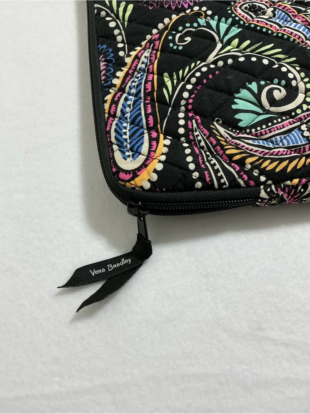 Vera Bradley Black Multicolor Paisley Quilted Laptop Sleeve Case